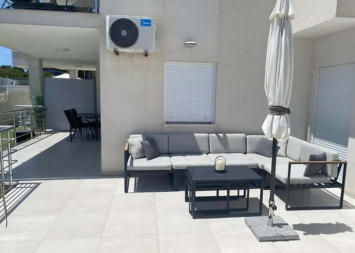 Διαμέρισμα Ellavis Βις