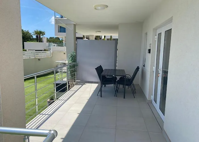 Διαμέρισμα Ellavis Βις