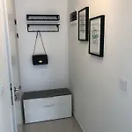 Ellavis Apartamento