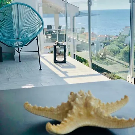 Ellavis Apartment