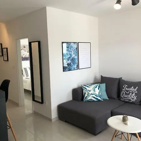 Ellavis Apartament