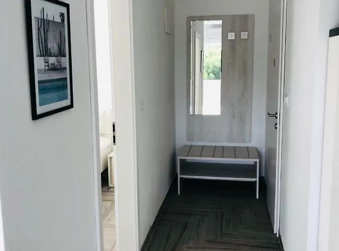 Ellavis Apartamento *