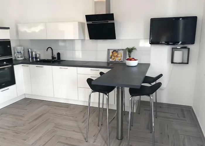 Ellavis Apartamento Vis